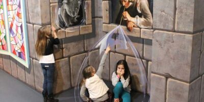 The Fascinating World Of Theme Parks, Tricks & Hacks To Create The Best Park Ever